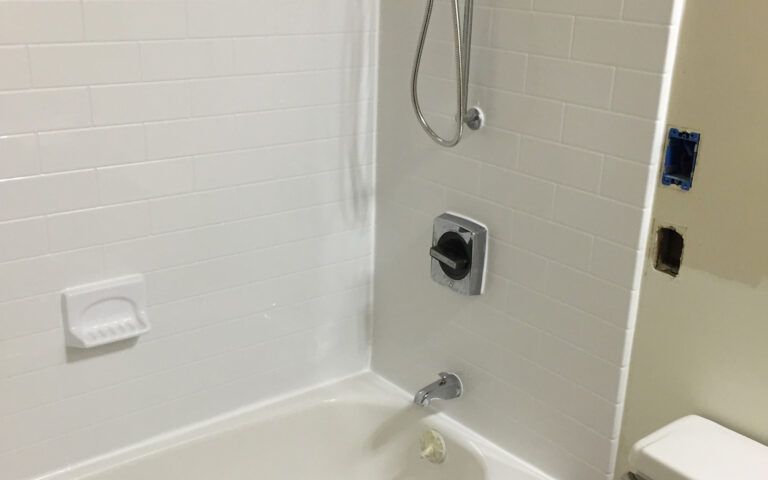 tile reglazing after