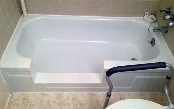 What Bathtub Renovation Is Right For My Bathtub