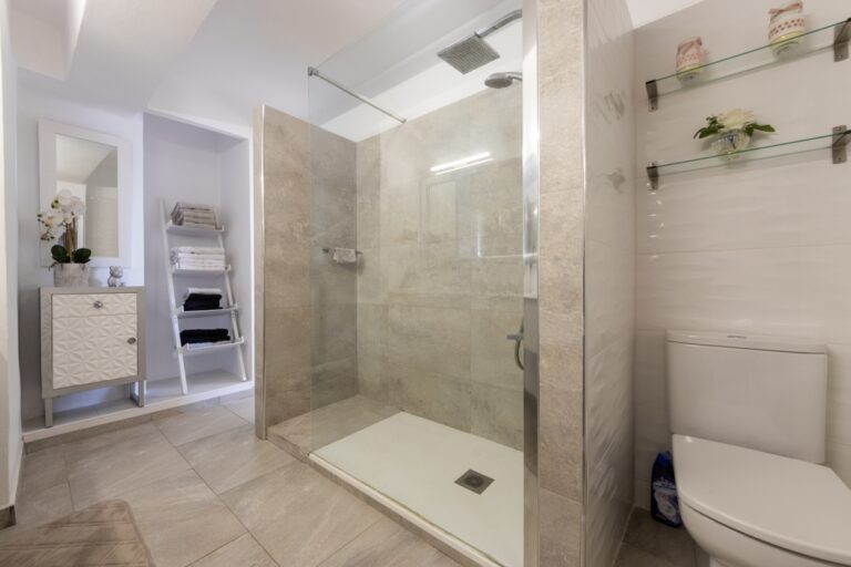 Preventing Bathroom Floods: Do Walk-In Showers Leak?